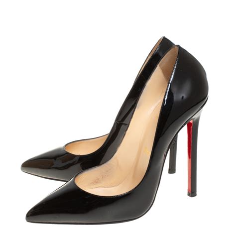 Shoe Spotlight: Christian Louboutin Pigalle Pumps